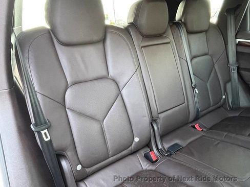 Used 2011 Porsche Cayenne S image 14