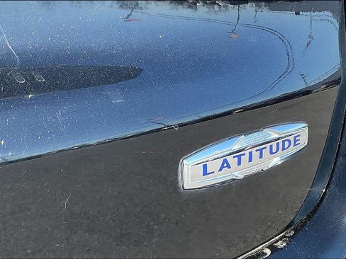 Used 2020 Jeep Compass Latitude w/ Popular Equipment Group image 33