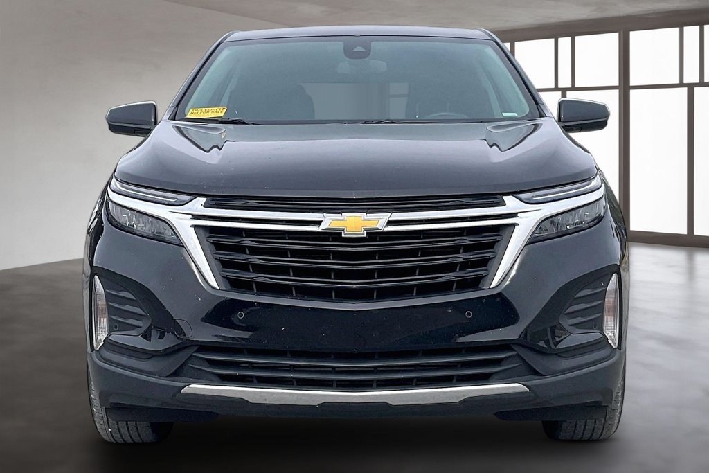 Used 2024 Chevrolet Equinox LT FWD image 2