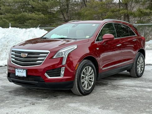 Used 2018 Cadillac XT5 Luxury w/ Driver Awareness Package image 3