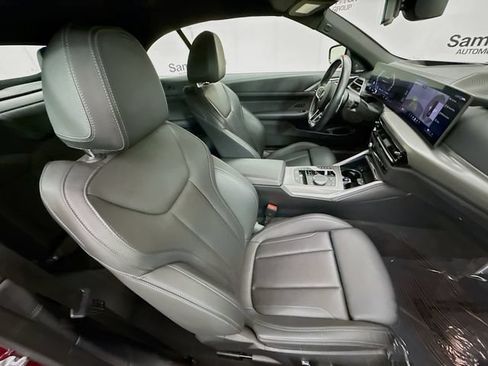 Used 2025 BMW M440i Convertible RWD image 28