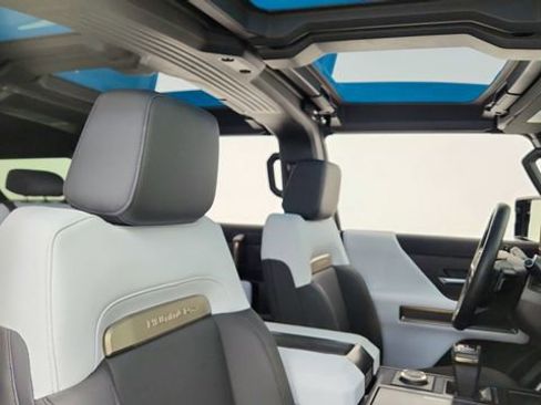 Used 2024 GMC Hummer EV 3X w/ Omega Edition image 21