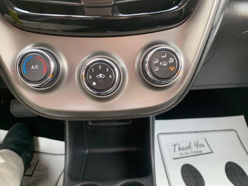 Used 2022 Chevrolet Spark LS image 8