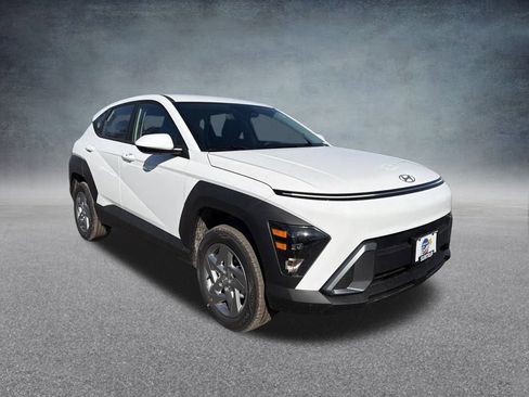 Used 2026 Hyundai Kona SE AWD/4WD image 8