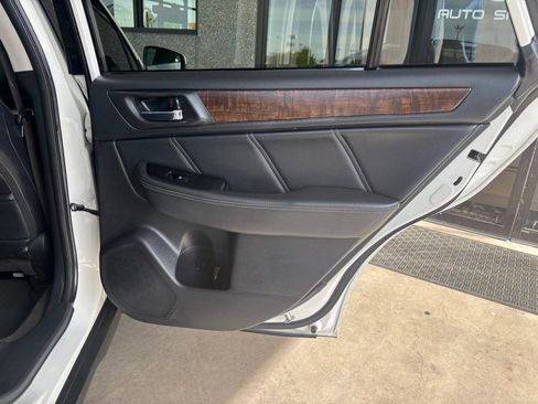 Used 2019 Subaru Outback 2.5i Limited w/ Popular Package #2 AWD/4WD image 37