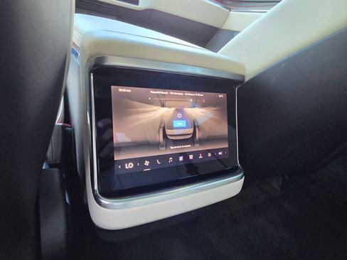 Used 2022 Tesla Model S AWD/4WD image 24