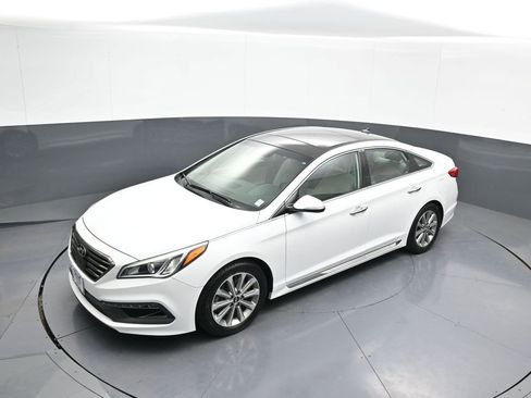 Used 2016 Hyundai Sonata Limited w/ Option Group 04 image 34