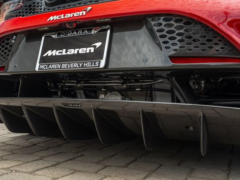 Used 2022 McLaren 765LT RWD image 45
