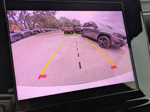 New 2025 Jeep Grand Cherokee L Altitude image 19