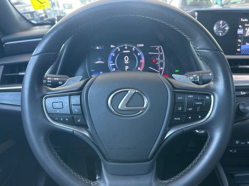 Used 2019 Lexus ES 350 w/ Premium Package FWD image 22
