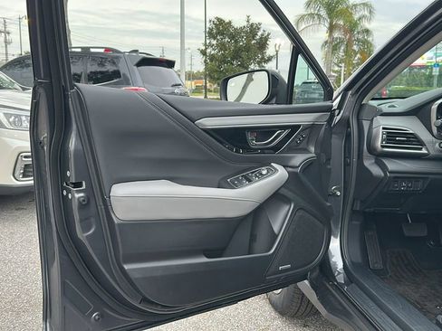 New 2025 Subaru Outback Limited image 8