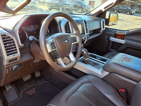 Used 2016 Ford F150 King Ranch w/ Equipment Group 601A Luxury image 8