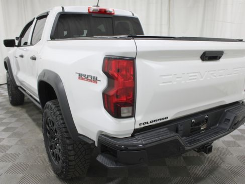 Used 2023 Chevrolet Colorado Trail Boss w/ Technology Package AWD/4WD image 25