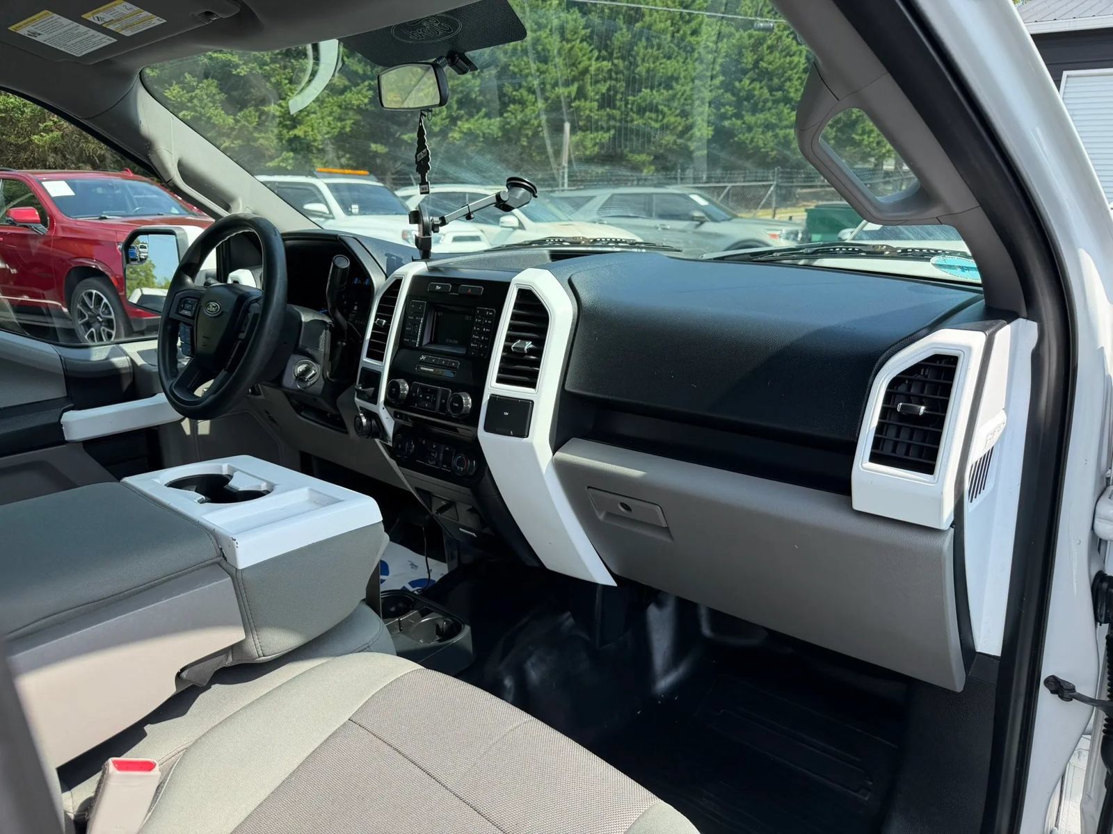 Used 2016 Ford F150 XL w/ Equipment Group 101A Mid RWD image 14
