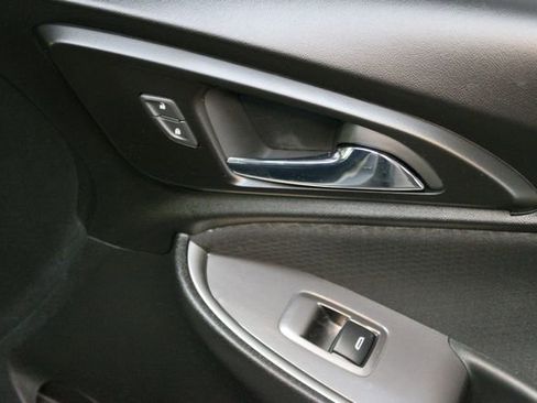 Used 2019 Chevrolet Malibu LS FWD image 9