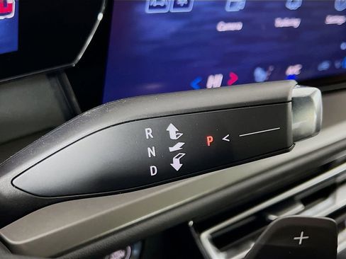 New 2026 Chevrolet Traverse LT w/ LPO, Floor Liner Package image 17