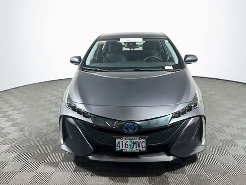 Certified 2021 Toyota Prius Prime LE w/ Carpet Mat Package (TMS) FWD image 2