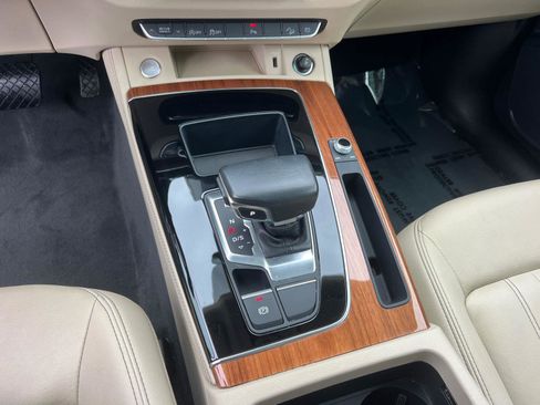 Used 2022 Audi Q5 2.0T Premium Plus w/ Premium Plus Package image 32