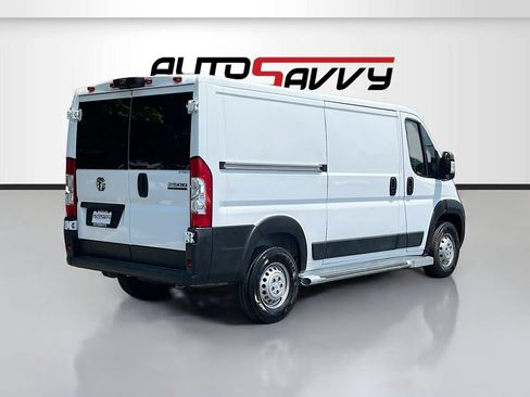 Used 2025 RAM ProMaster 2500 w/ U-Haul Equipment Group FWD image 7