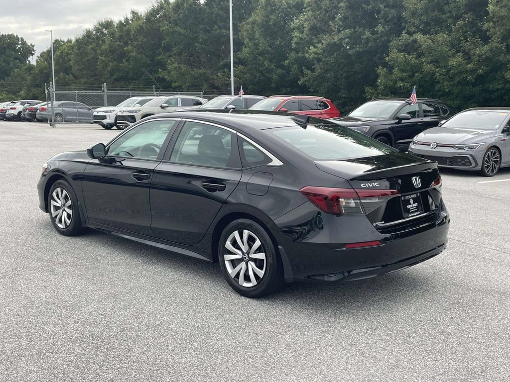 Used 2025 Honda Civic LX image 3