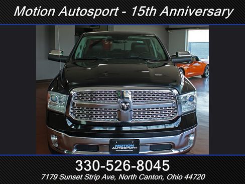 Used 2017 RAM 1500 Laramie AWD/4WD image 4