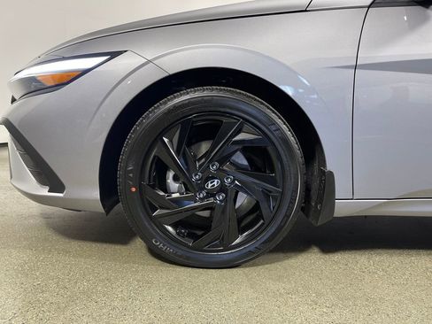 New 2026 Hyundai Elantra Sport FWD image 11