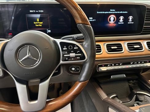 Used 2020 Mercedes-Benz GLS 450 4MATIC image 13