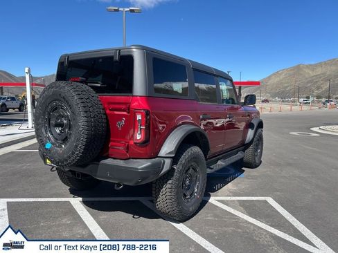 New 2025 Ford Bronco Badlands w/ Sasquatch Package AWD/4WD image 39