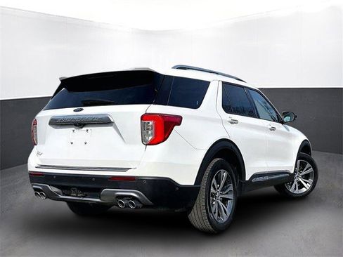 Used 2020 Ford Explorer Platinum w/ Premium Technology Package image 7
