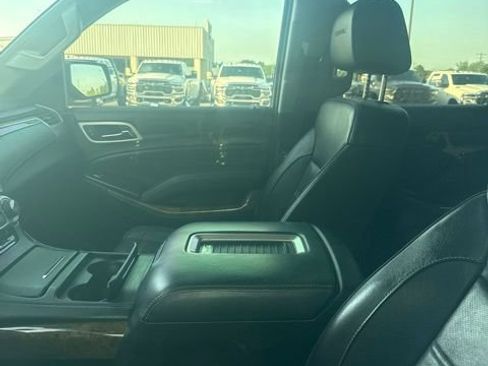 Used 2017 GMC Yukon Denali w/ Open Road Package RWD image 6
