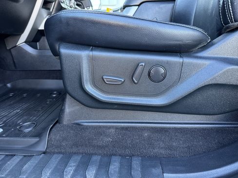 Certified 2020 Ford F150 Lariat w/ Equipment Group 502A Luxury image 27