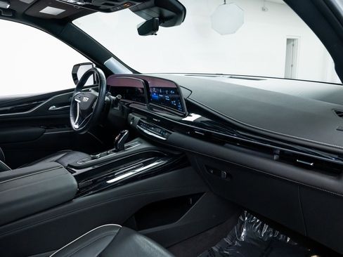 Used 2022 Cadillac Escalade ESV Sport w/ Touring Package image 27