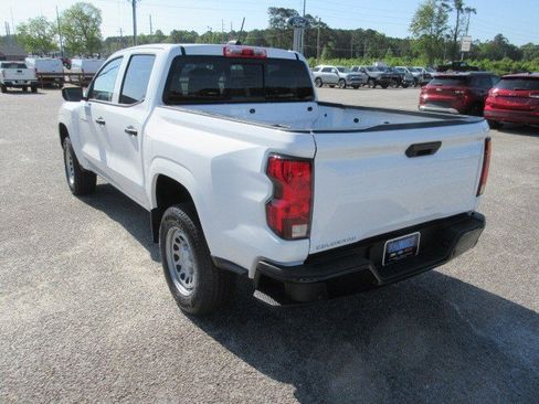 New 2025 Chevrolet Colorado W/T image 7