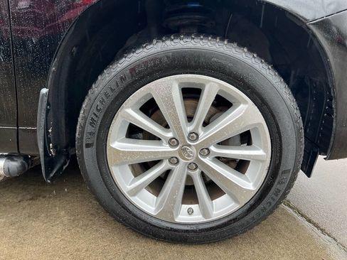 Used 2010 Toyota Highlander Limited image 28