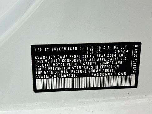 Used 2023 Volkswagen Jetta SE FWD image 12