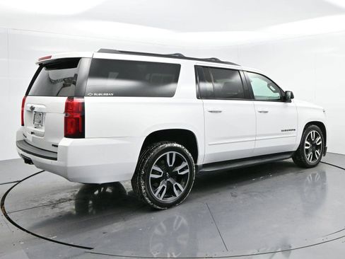 Used 2019 Chevrolet Suburban Premier image 7