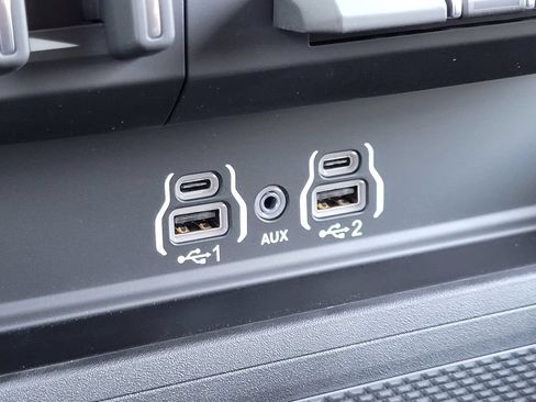 New 2026 RAM 2500 Big Horn AWD/4WD image 14