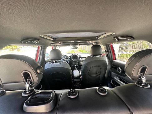 Used 2016 MINI Cooper Clubman image 14