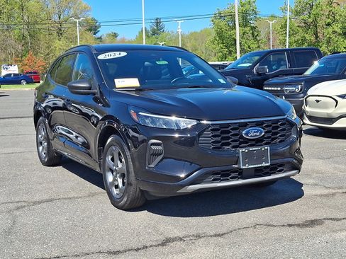 Certified 2024 Ford Escape ST-Line w/ Tech Pack #1 AWD/4WD image 2