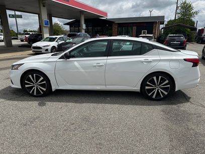 Used 2019 Nissan Altima 2.5 SR w/ SR Premium Package