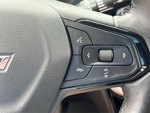 Used 2022 Chevrolet Bolt EUV Premier w/ Sun & Sound Package image 29