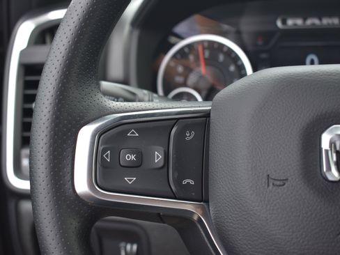New 2026 RAM 1500 Express AWD/4WD image 14