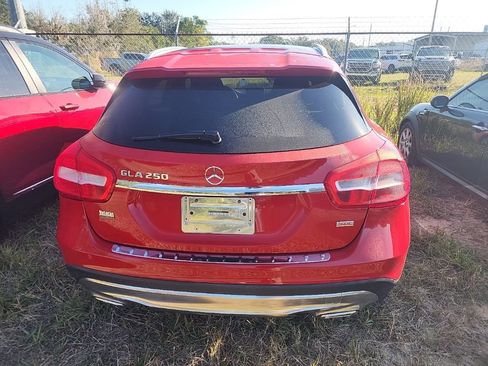 Used 2017 Mercedes-Benz GLA 250 w/ Premium Package image 4