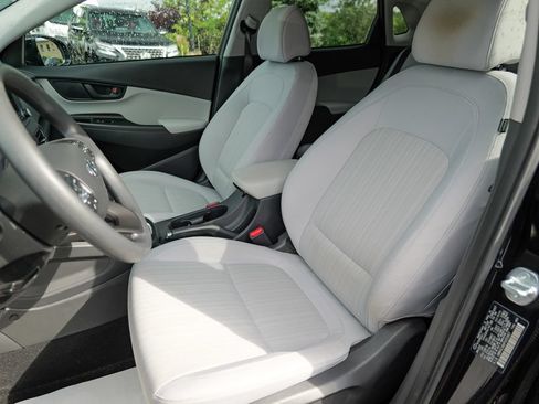 Used 2023 Hyundai Kona SEL AWD/4WD image 21