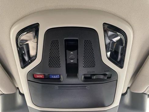 Used 2025 Subaru Outback Premium w/ Popular Package #1A image 31