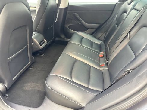 Used 2023 Tesla Model 3 Standard Range RWD image 31