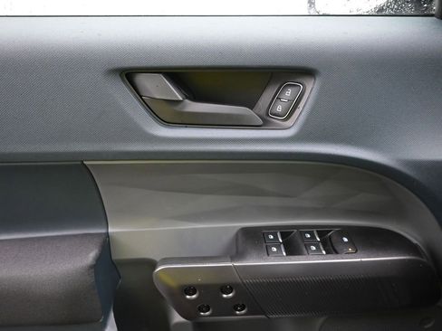 New 2025 Ford Maverick XL w/ Equipment Group 101A image 15