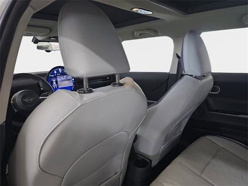 Used 2025 MINI Cooper S image 13