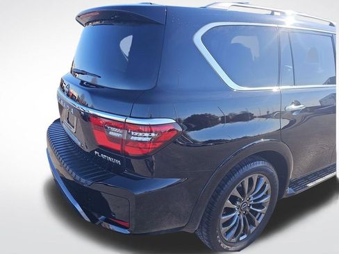 Used 2024 Nissan Armada Platinum w/ Captain's Chairs Package image 13