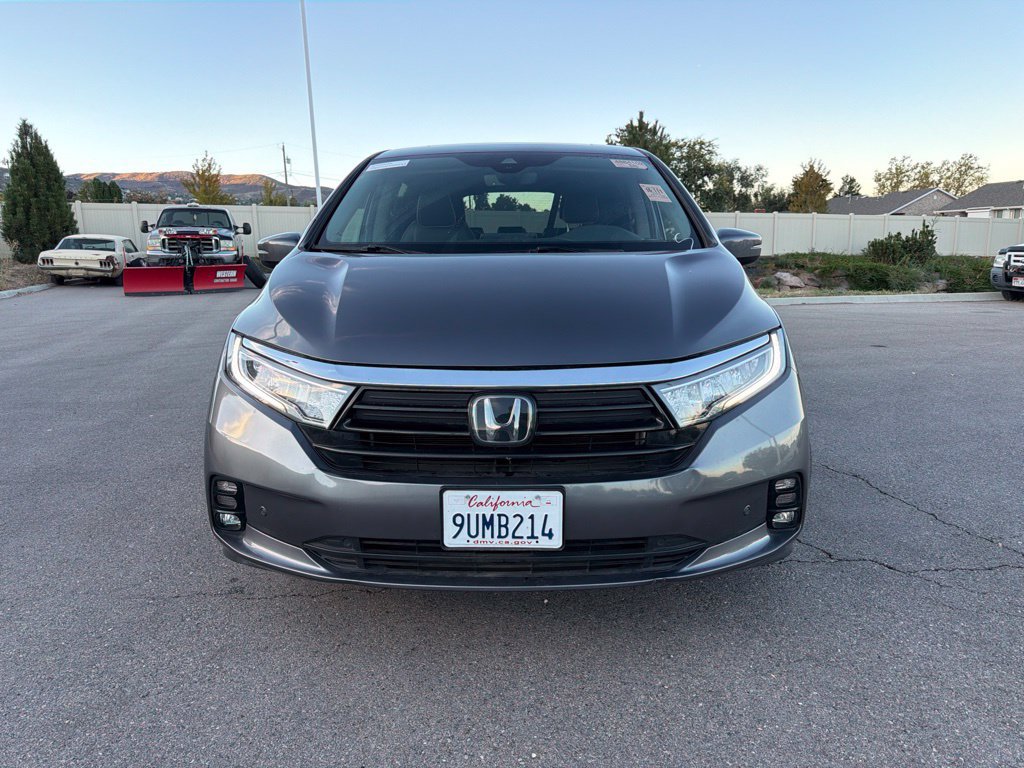 Used 2024 Honda Odyssey Elite image 2